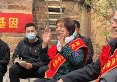 <b>沙河：忠心在党五十年 授课五十“新支书”</b>